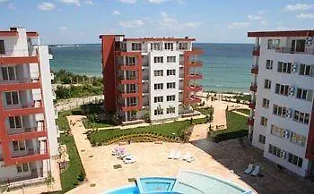 Riviera 3*