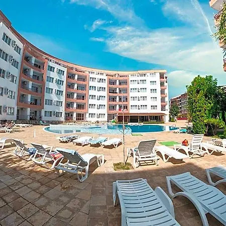Riviera ホテル 4*