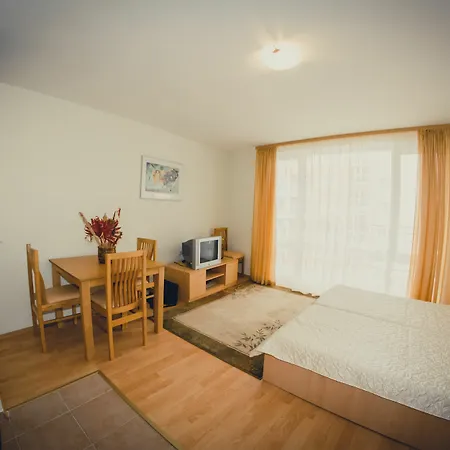 Riviera Hotel 3*