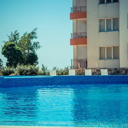Riviera Hotel 3*