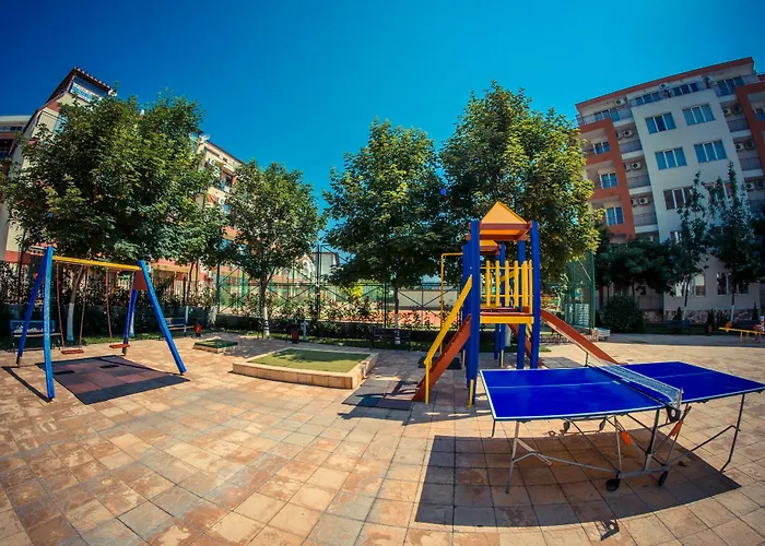 Riviera מלון רבדה